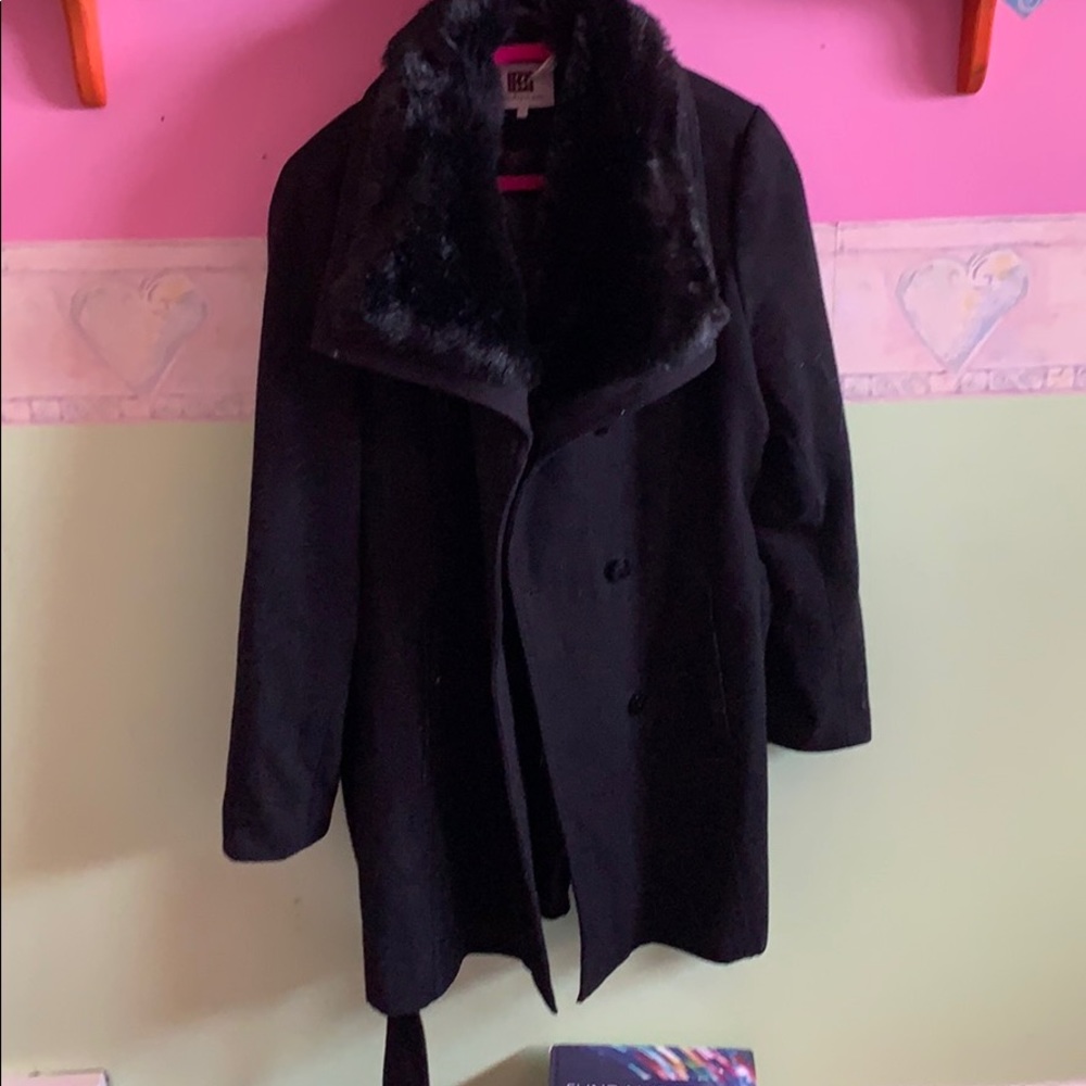 Laundry by design coat